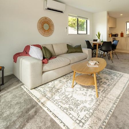 Riccarton 2 Bed 1 Bath W/Garage Apartment Крайстчърч Екстериор снимка